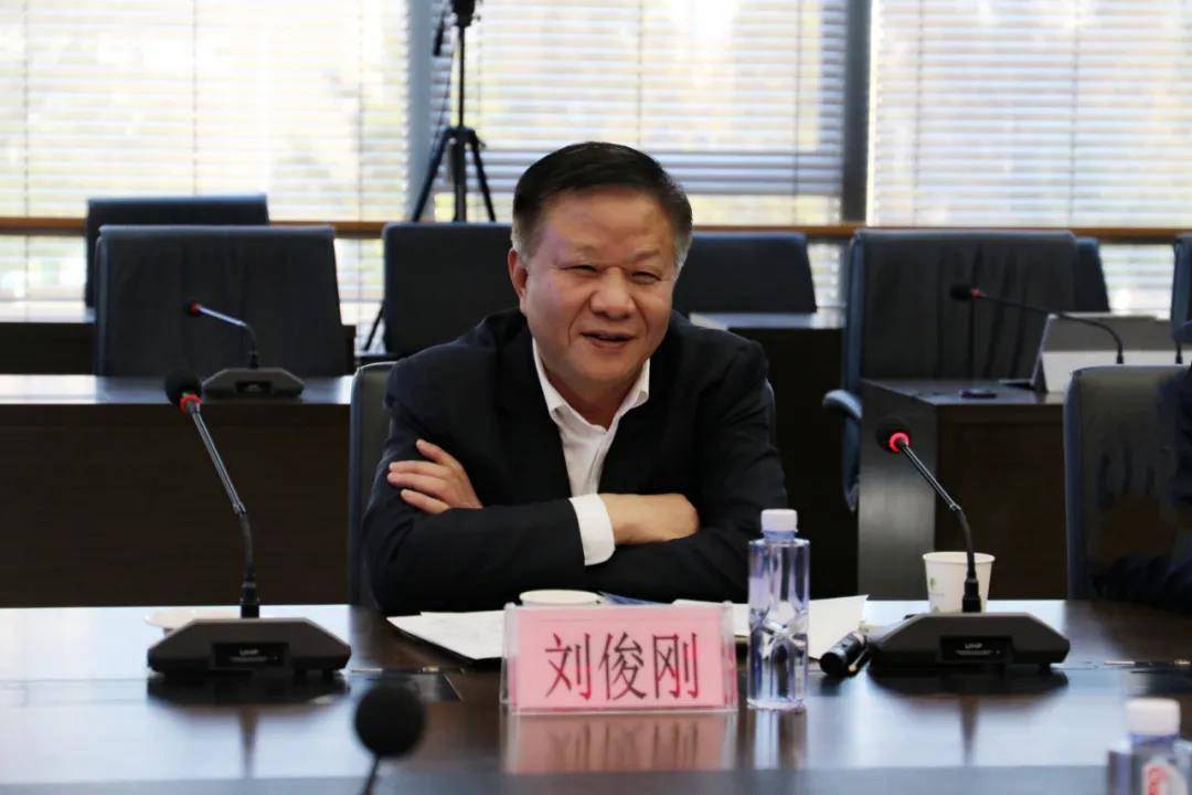 何建锋表示,联投集团的科技园区优势明显,特点突出.