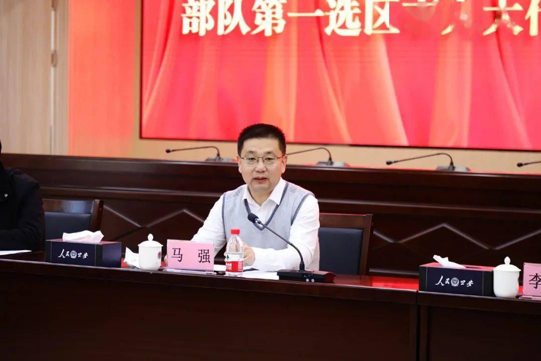 换届进行时】马强以市人大代表正式候选人身份与选民见面交流_满洲里