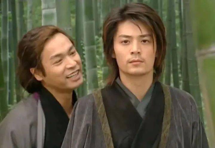 冯绍峰|八竿子打不着的他们，居然合作过？