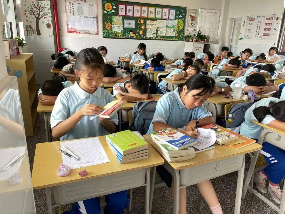 聚焦"双减"丨大屯营镇周南靳江中学开展丰富多彩的读书活动_书香