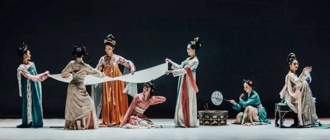谢幕掌声7分35秒 舞剧《门》美若梦境!_观众