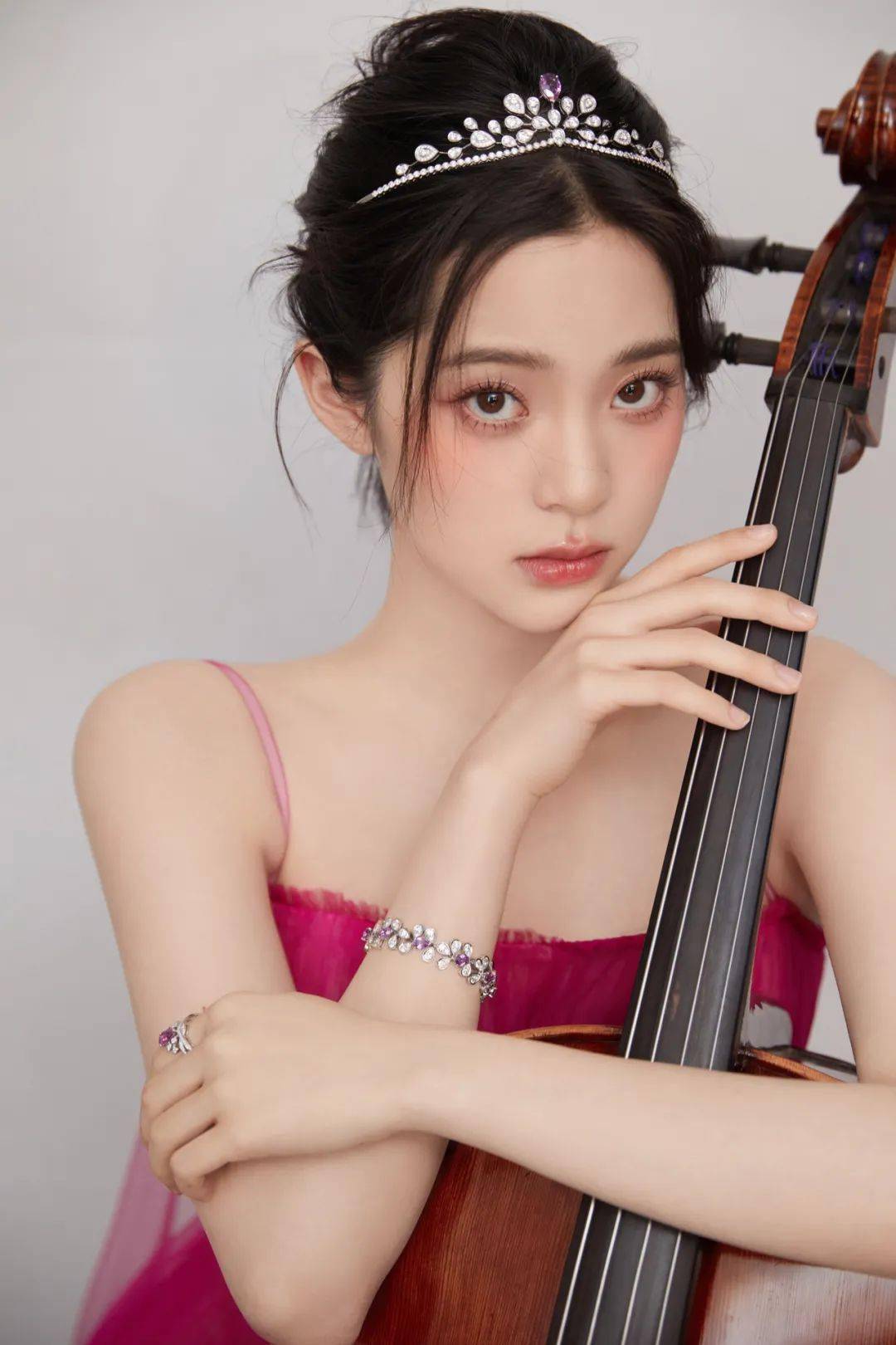 面部美人计 | 欧阳娜娜和娜扎的中庭缩短术，大鼻子星人看过来