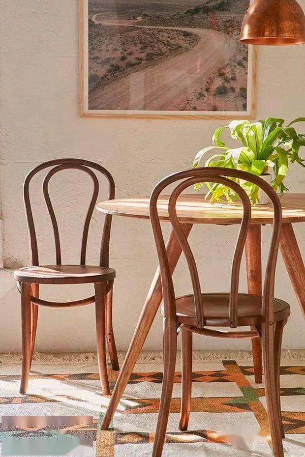 Thonet“ 沉 浸 式 ” 入 冬 指 南