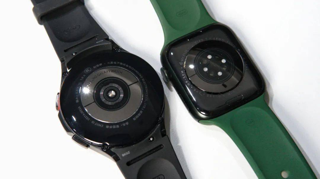 强大的Apple Watch终于遇到了对手，三星的这款没准更好用。