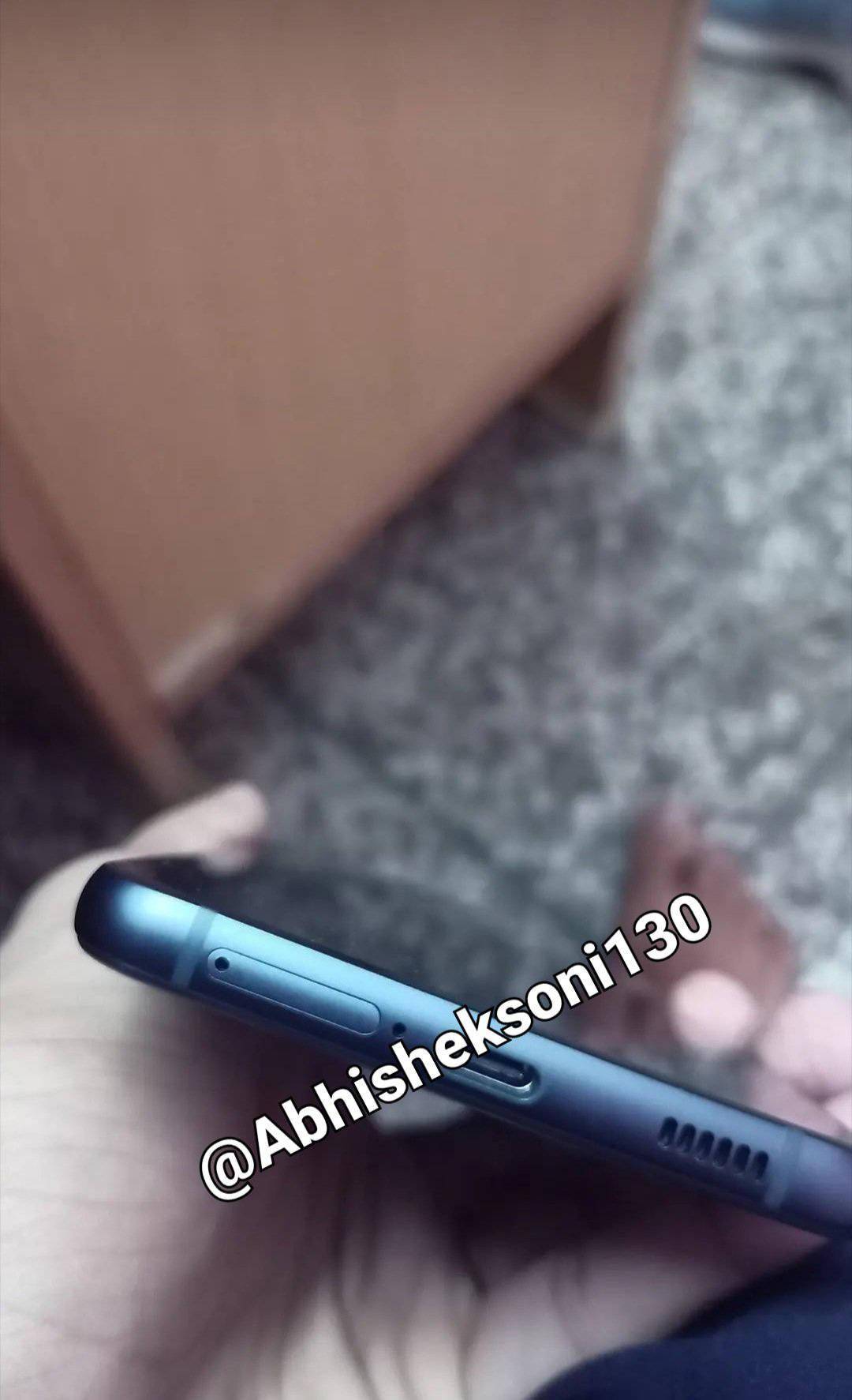 三星 Galaxy S21 FE 真机曝光，相比 S21 更便宜