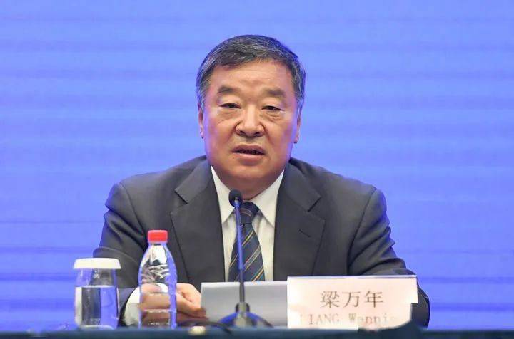 疫情|我国疫情防控措施“成本效益比不高”？会否变化？专家回应