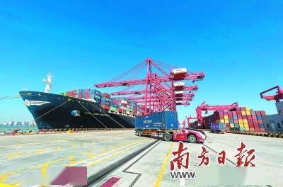 大湾区首个5G智慧港口开港