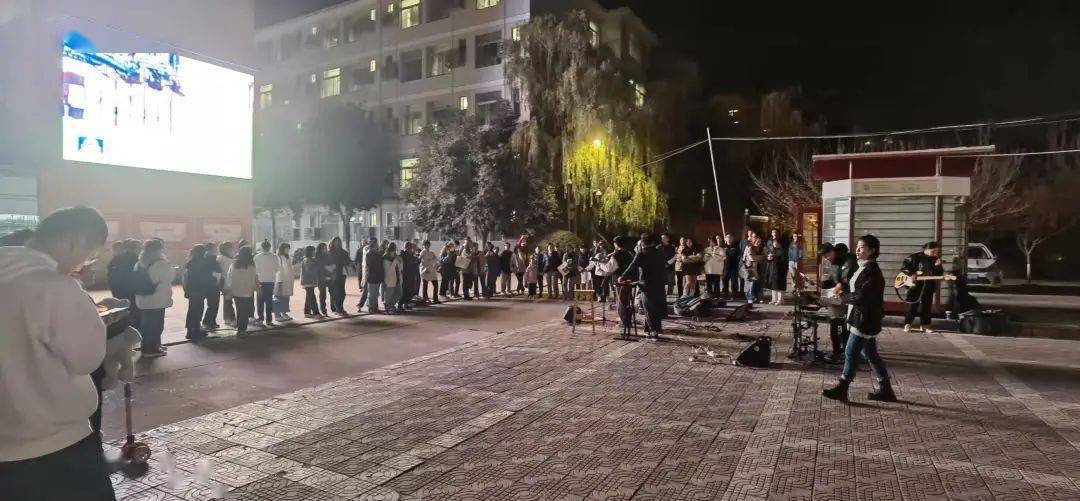 民谣吉他歌曲排行榜_民谣吉他社|2021年11月13日社团周末秀