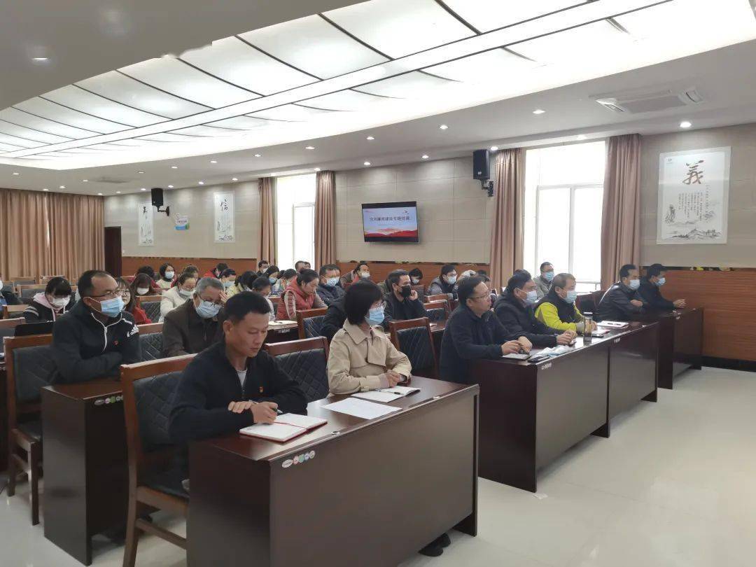 驻省水利厅纪检监察组副组长方宗辉到红河分局讲授党风廉政建设专题