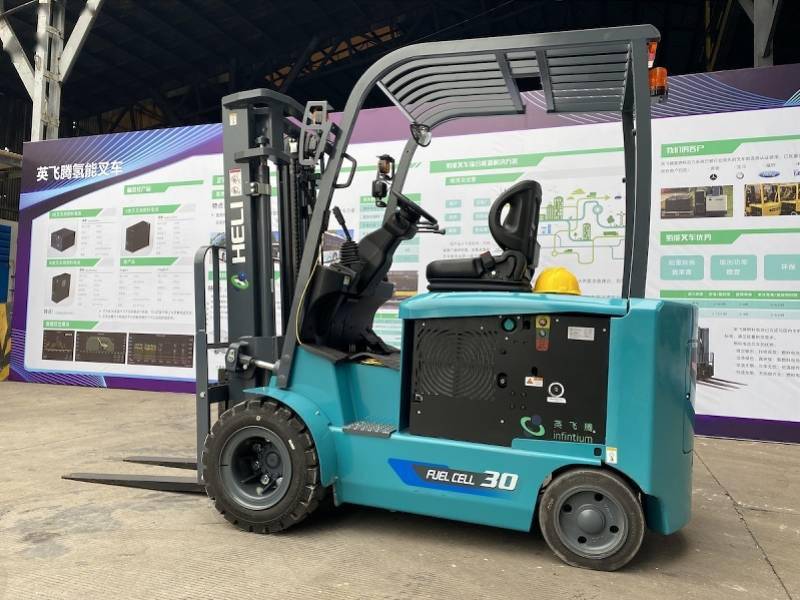 国内首个氢能叉车应用整体解决方案落地南海