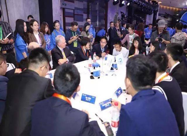 15岁高一女生解开世界性难题，婉拒央视采访：别让我妈看到