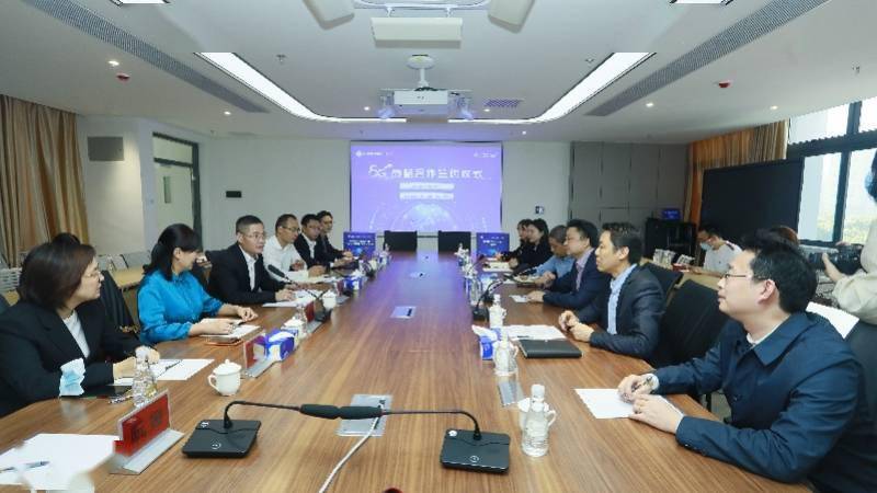 全息投影、高清直播……5G技术即将改变深圳这所学校