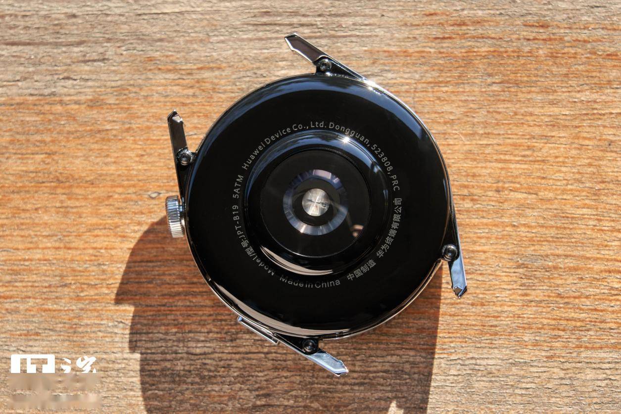 能够高原血氧监测的智能手表来了！华为 WATCH GT3 系列发布