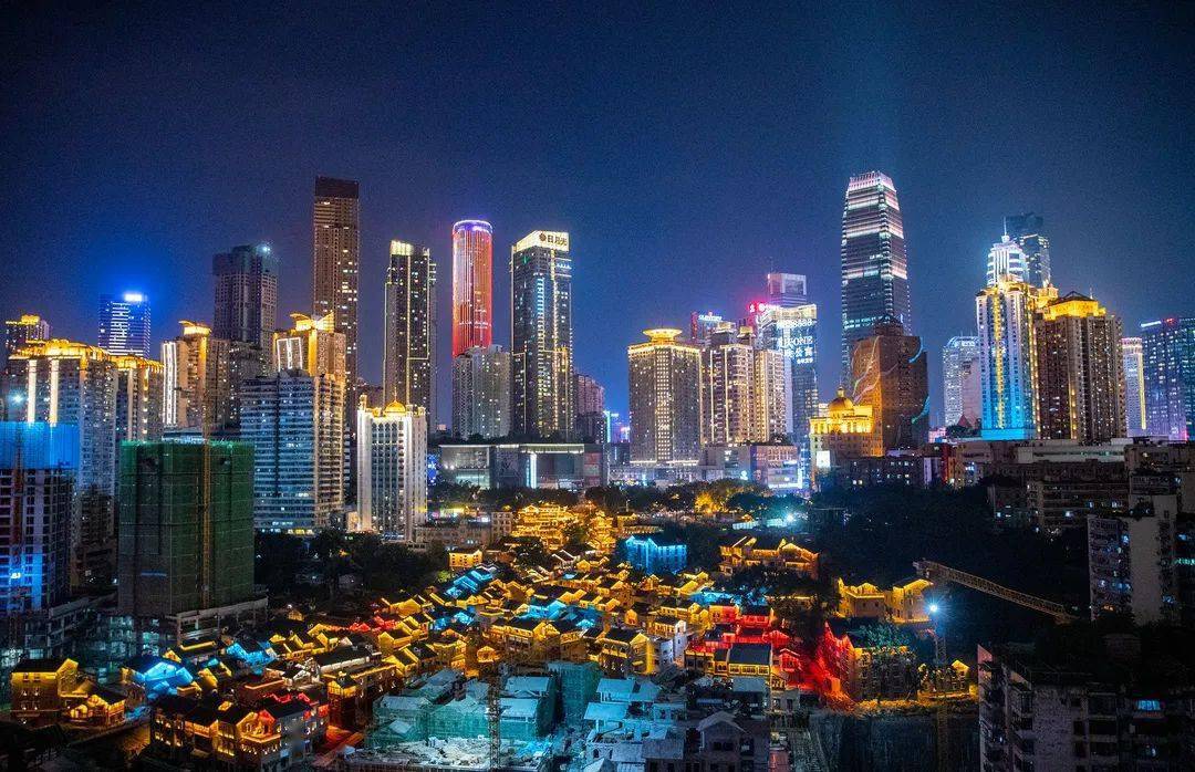 渝中越夜越美丽