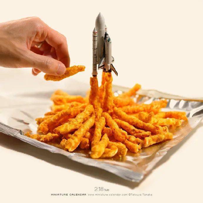 生活来感受下微缩景观艺术家手下的美食世界，实不相瞒我有点看饿了！