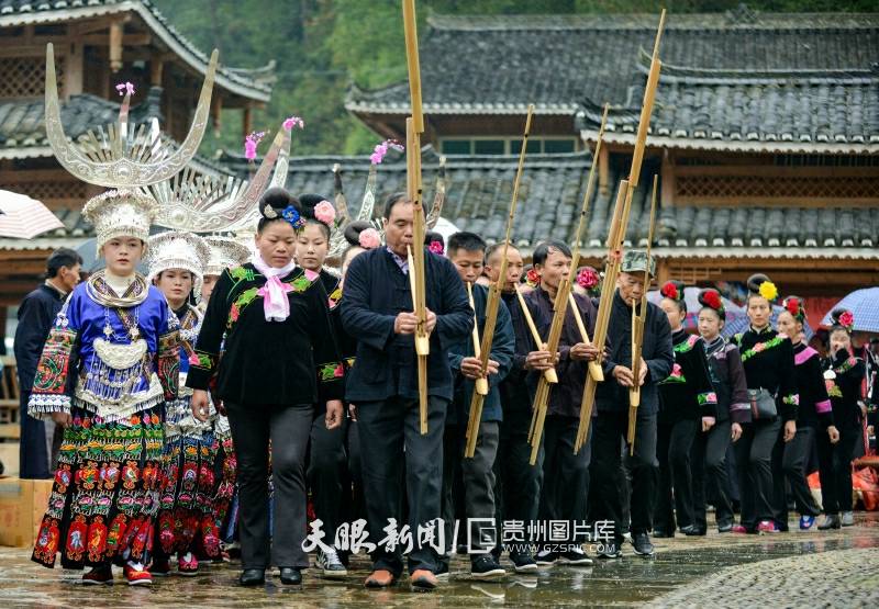 雷山:欢度苗族鼓藏节_同胞