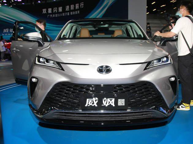 2021广州车展广汽丰田威飒实拍定位中型轿跑suv