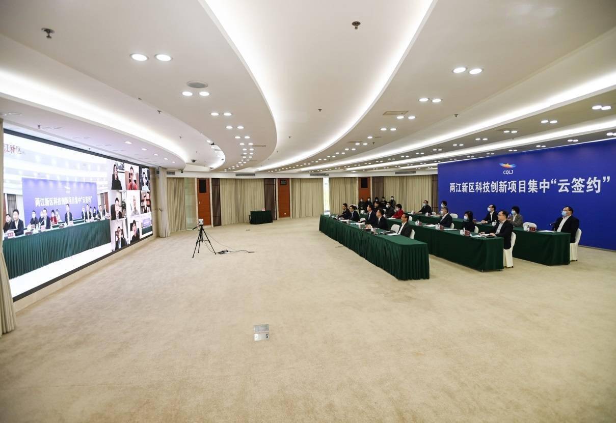 科技创新中心都有什么工作 614195d0ff494700aeae6133cfc143dd.jpeg