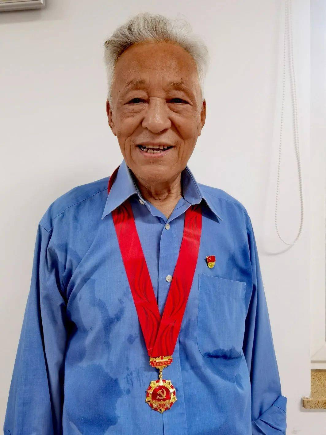 似水年华丨李连举:两袖清风入园来,一片赤心向党开_经济管理学院