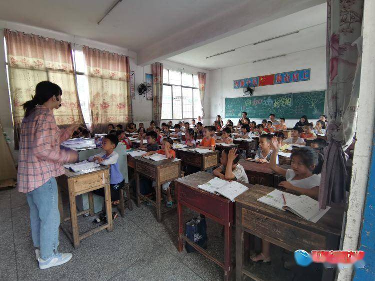 荷田乡|隆回县荷田乡中心小学倾力打造精品校园