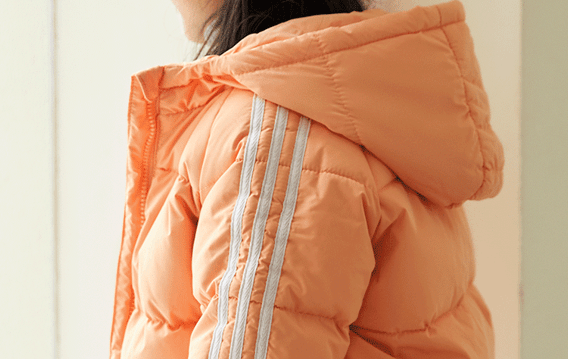 产品 99元给娃收中长款羽绒服，90%鸭绒，我先抢为敬！