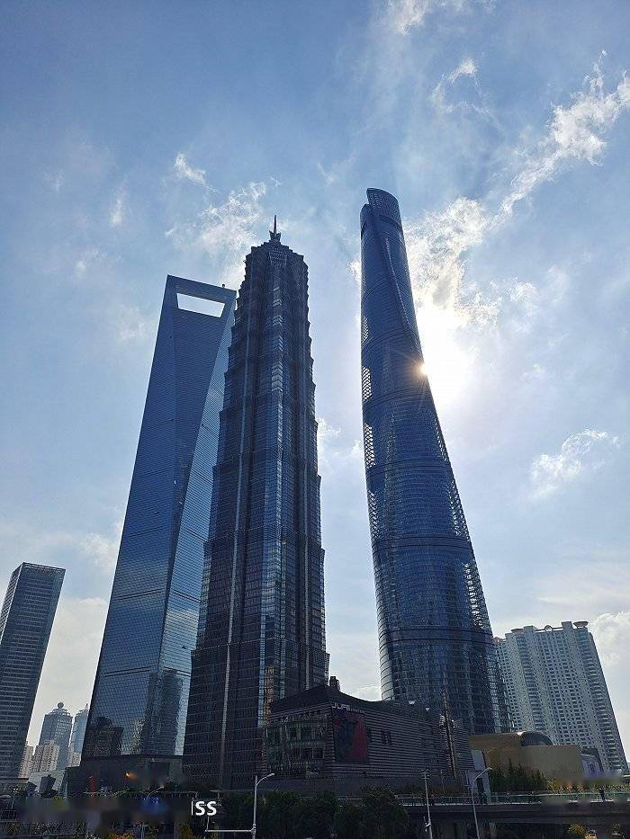 独白机身，蔡司加持，vivo X70 Pro上手体验