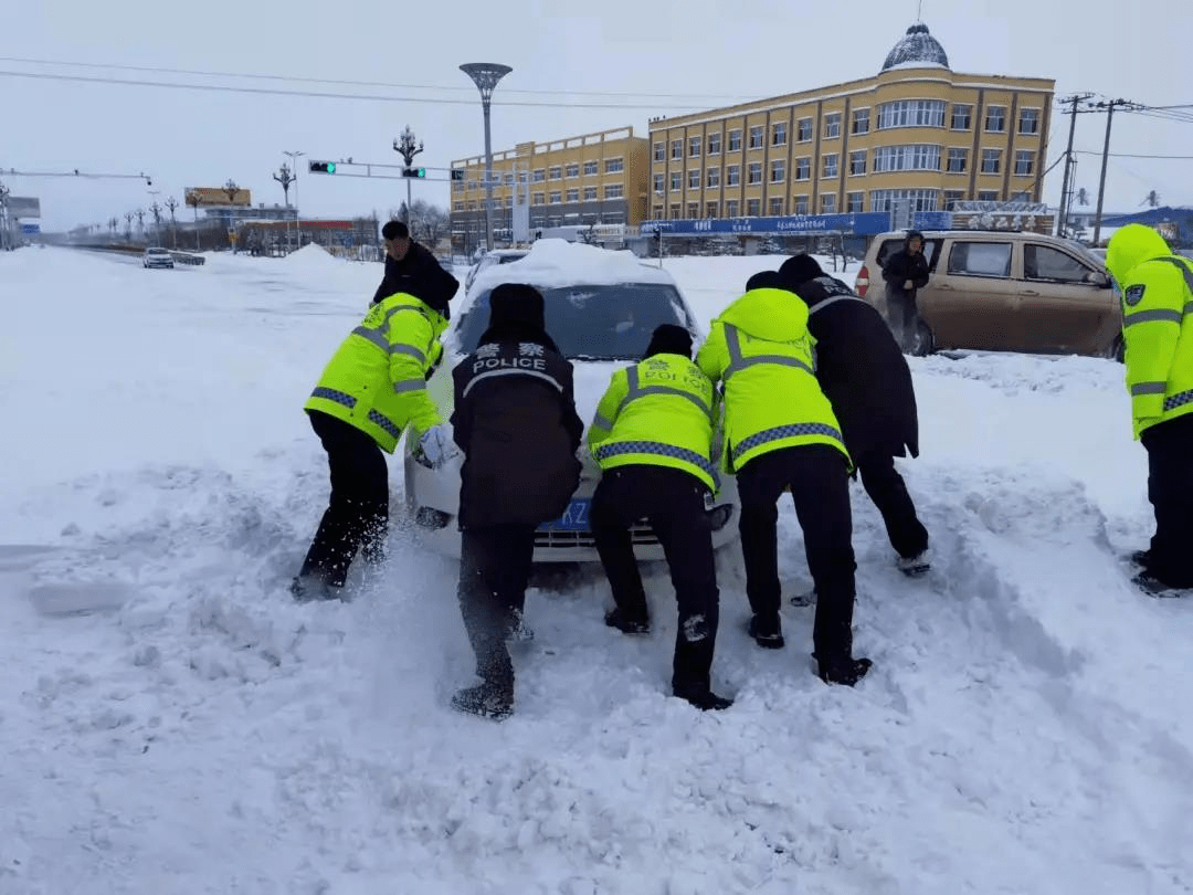 為維護全縣及周邊道路交通安全,保障居民安全出行,樺川縣公安局及時