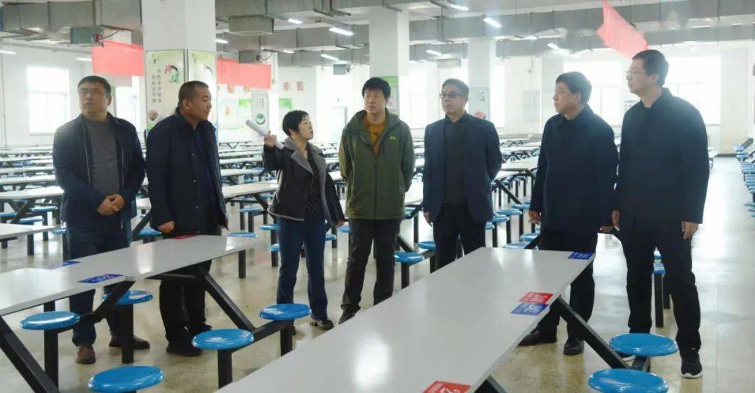 【阳泉一中】守护"粮"心,乐享"食"光_食堂