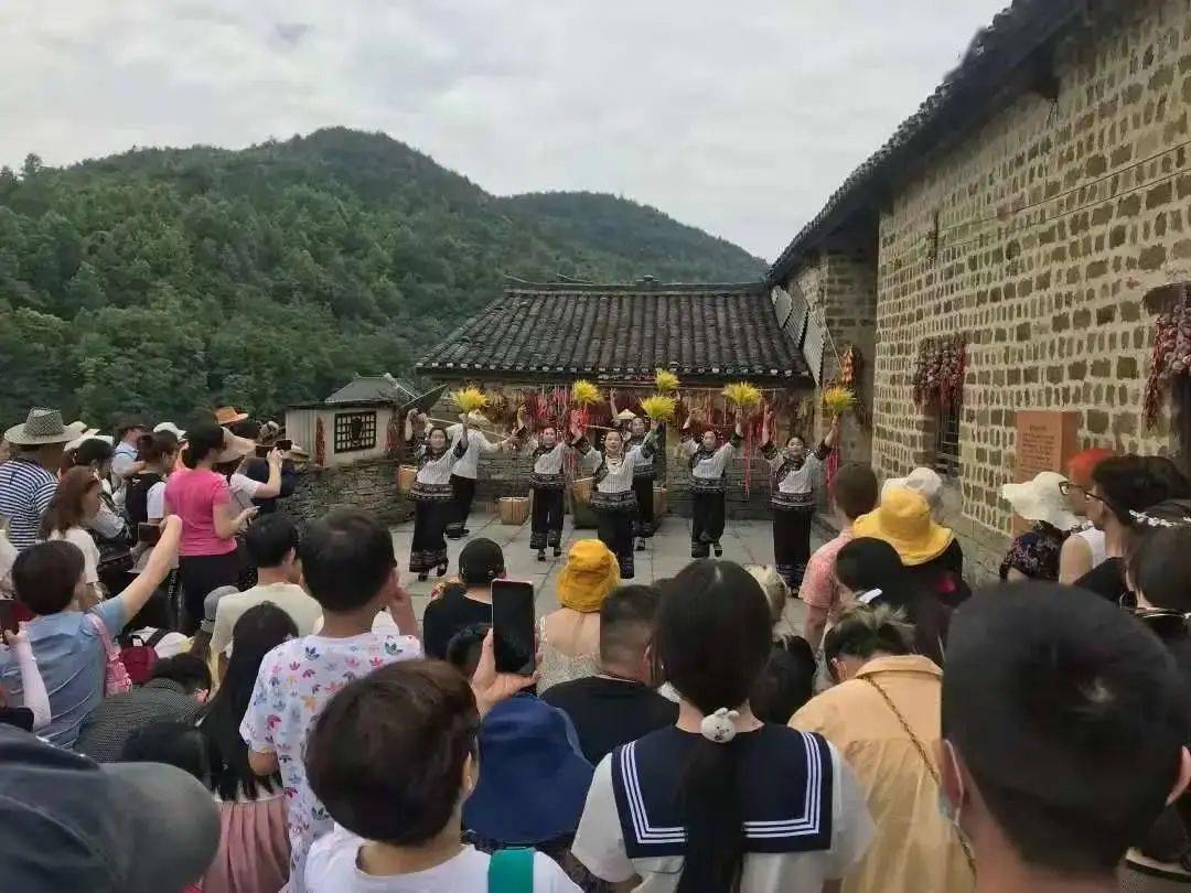 習俗文化得傳承——湖南省湘西土家族苗族自治州鳳凰縣麻衝鄉竹山村