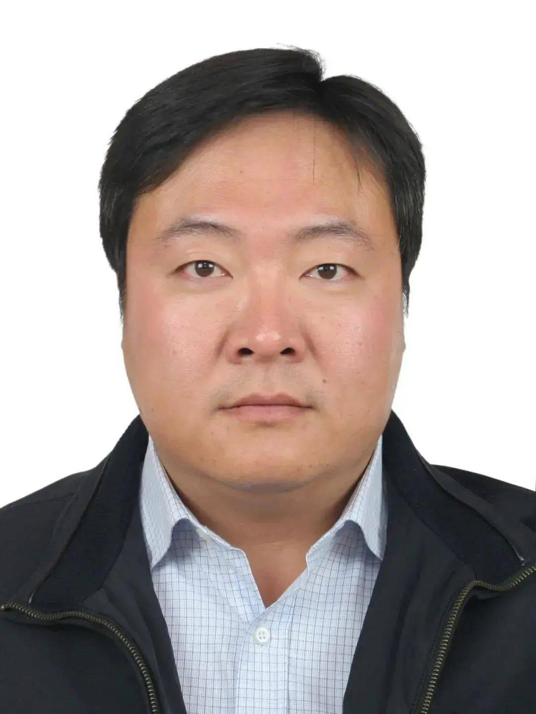 应急先锋事迹展播曹威爱心航道为生命驰援护航