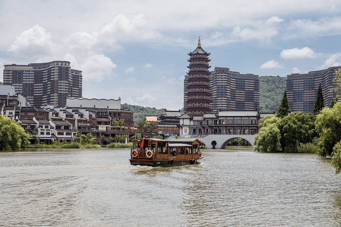 湖州龙之梦湿地公园图片