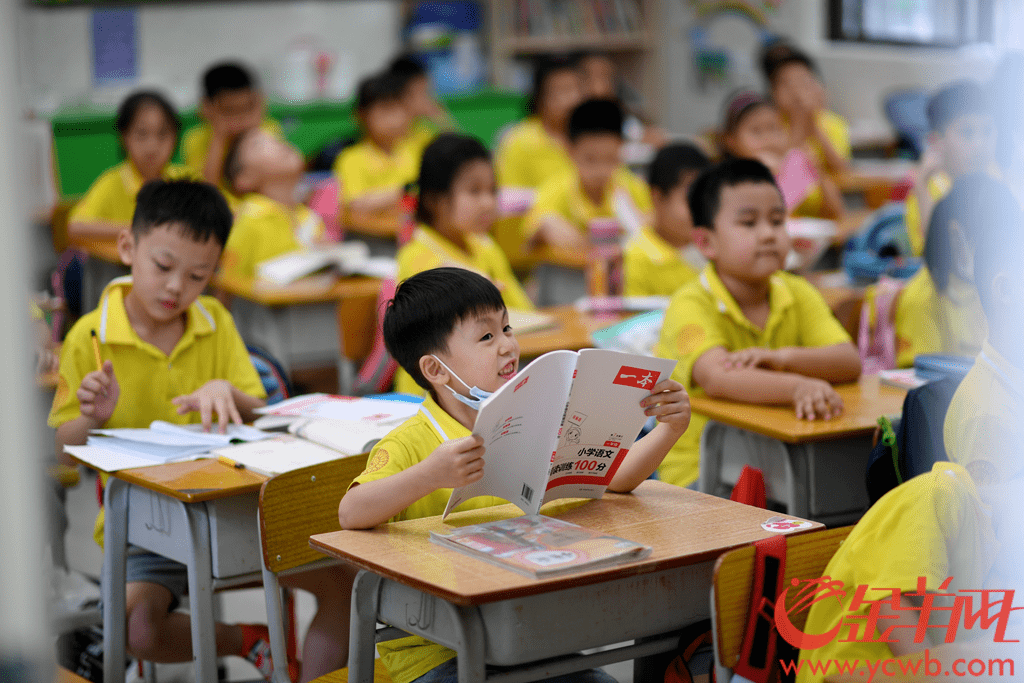 时间|广州多区发布学位预警， “人户一致”时间或影响入学资格