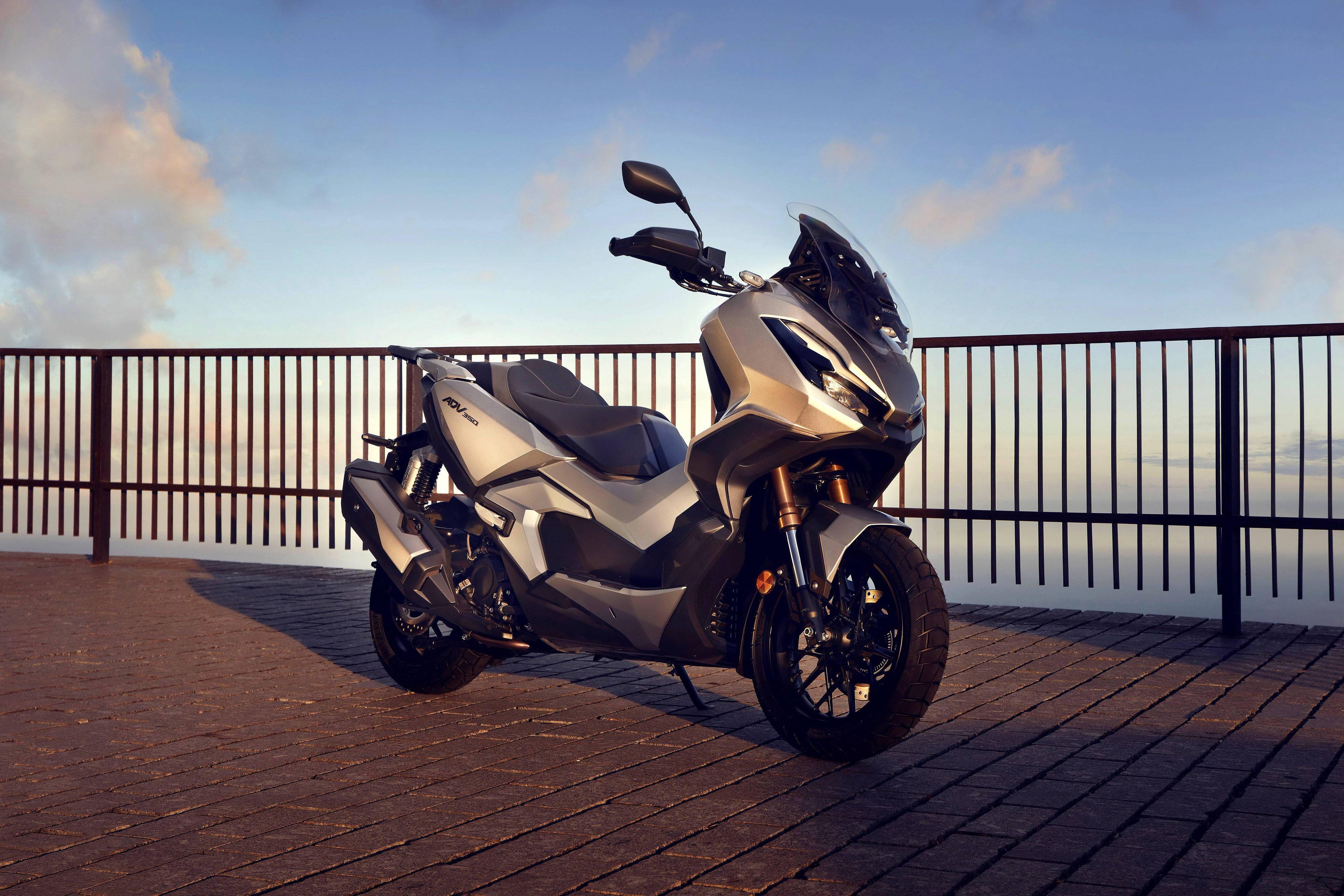 honda 全新跨界踏板 adv350 户外特写_搜狐汽车_搜狐网