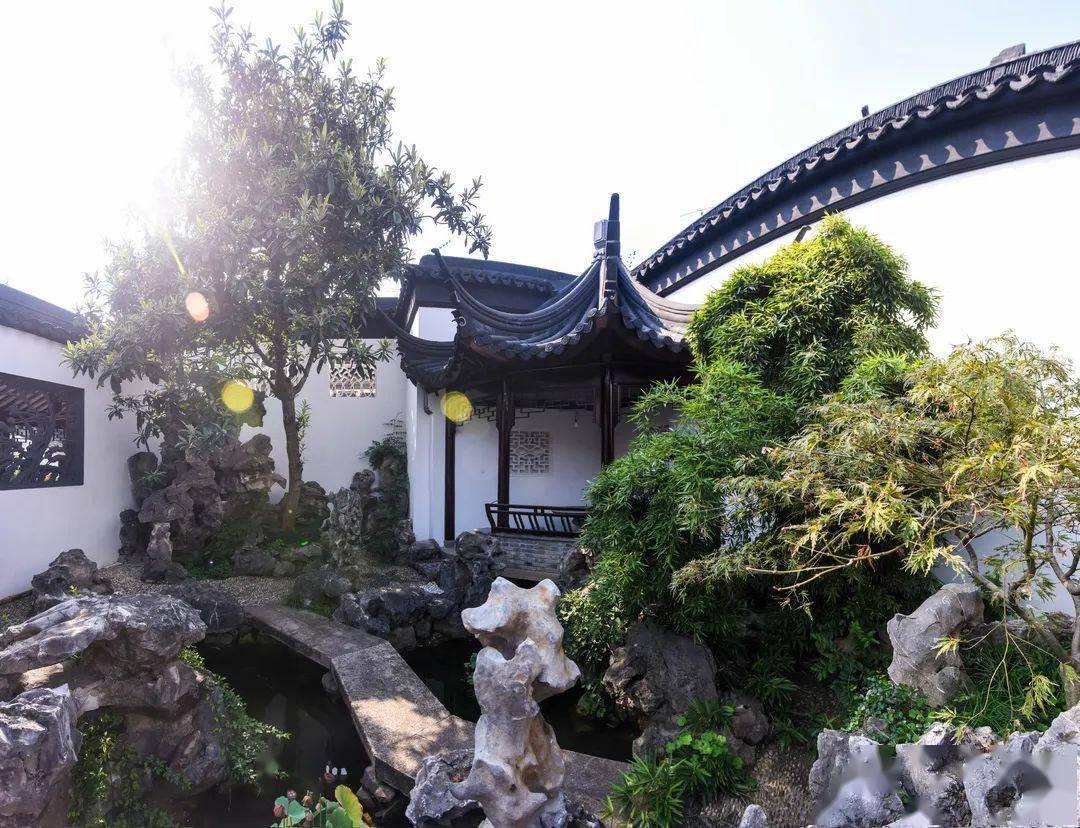 苏州市闾邱坊巷4,6号园龄:建于清朝嘉庆二十一年(公元1816年)苏州园林