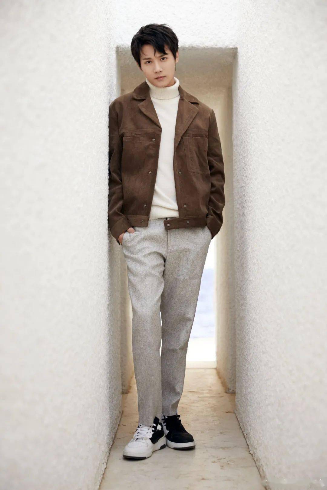 八卦|榜妹热线 | 杨洋《我的人间烟火》、刘昊然周冬雨二搭、郑业成刘诗诗合作、张天爱杀青、任敏进组