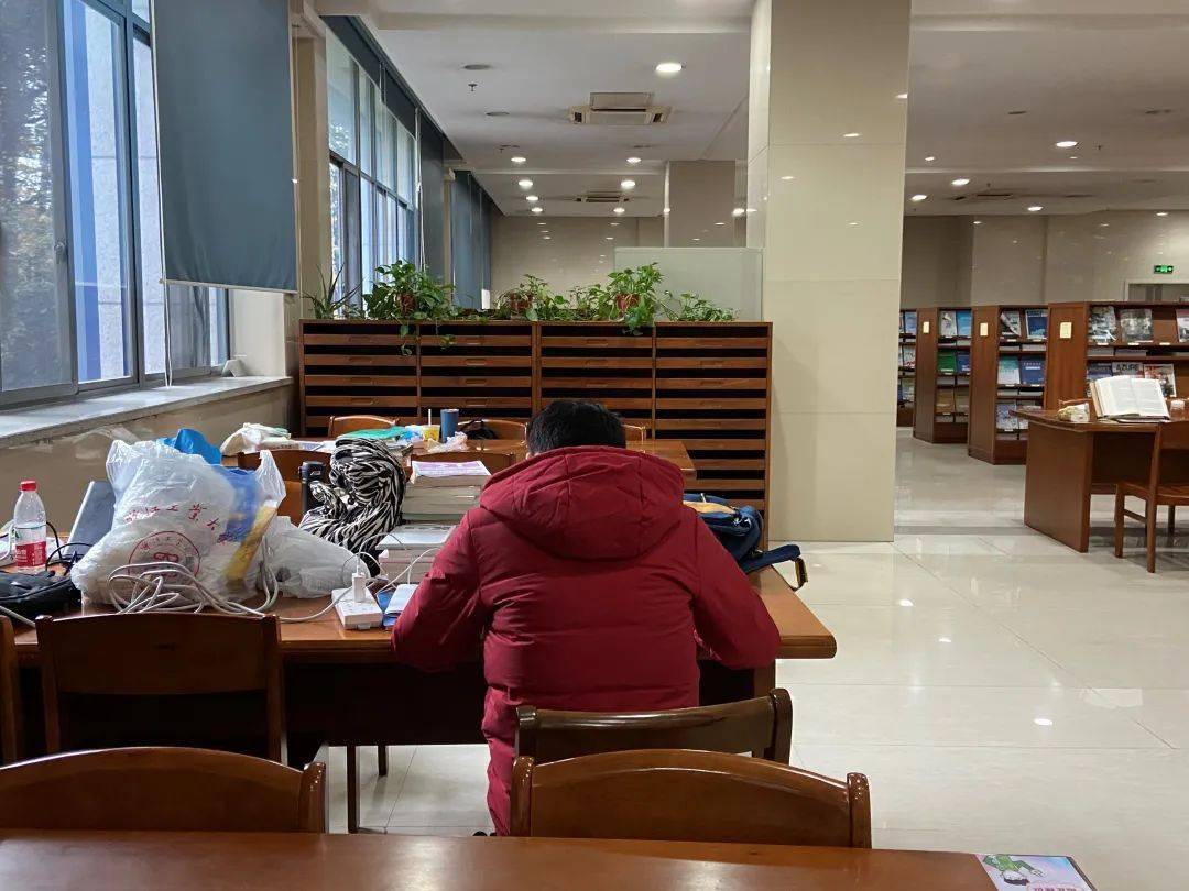 管愿聚力研行一往2021年管理学院考研加油站