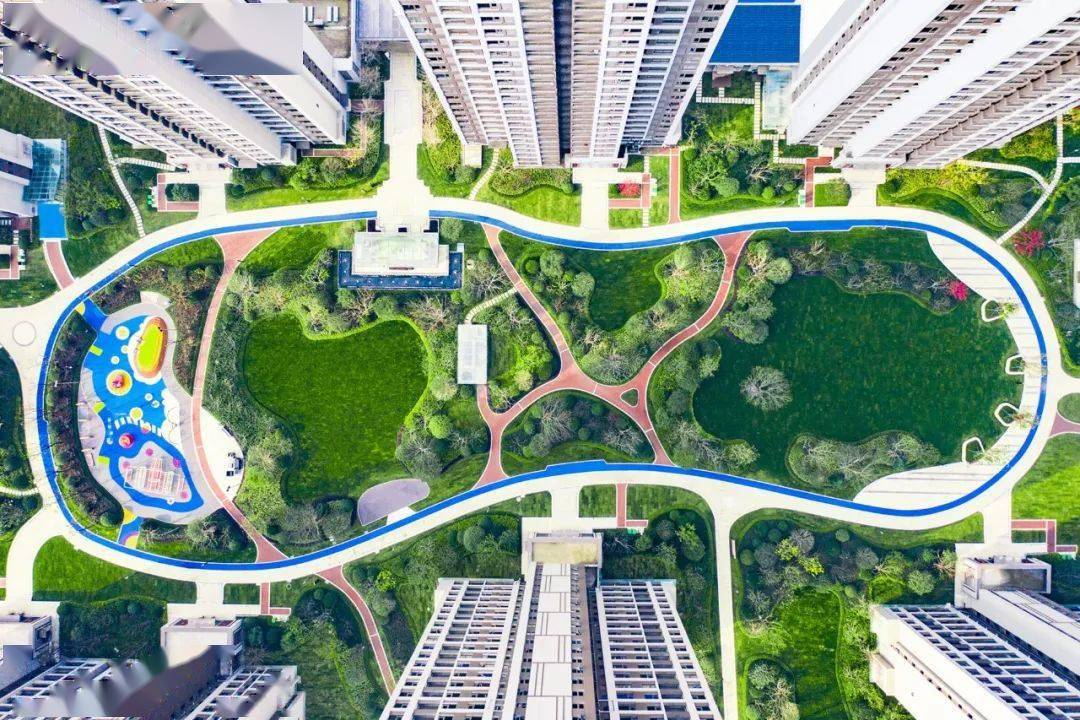 点进来看!这个小区的住户太幸福了吧