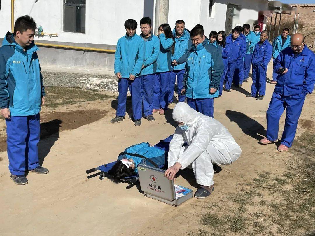 學習醫療急救消防器材講解實操滅火器材總結點評通過講解示範了使用