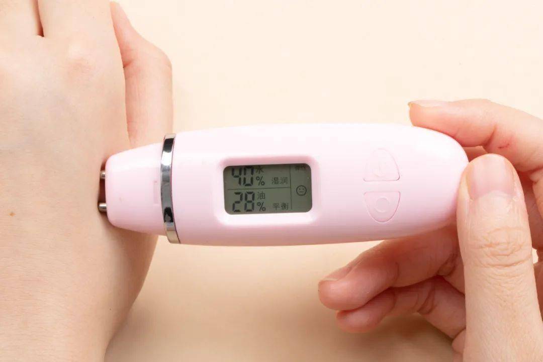 感觉留香一整天的护手霜，还要什么香水！