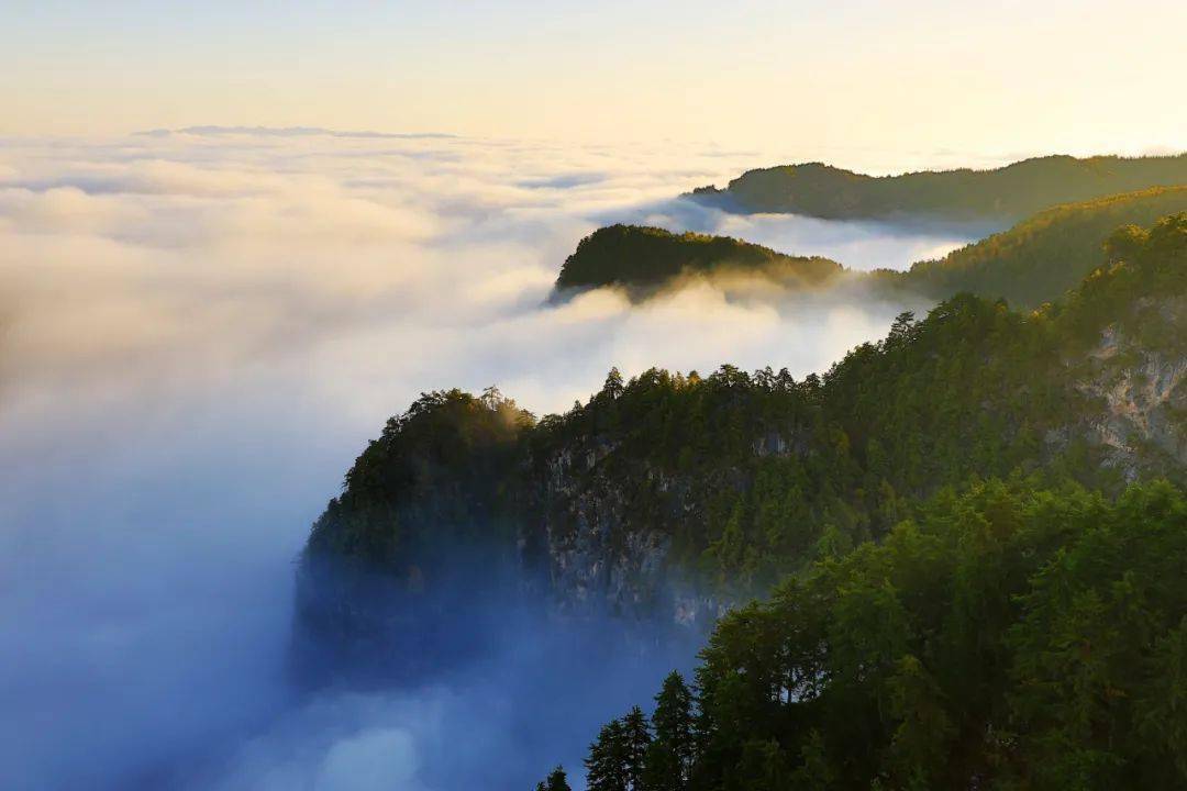 山峰|“云端上的村落”——甘肃漳县贵清山