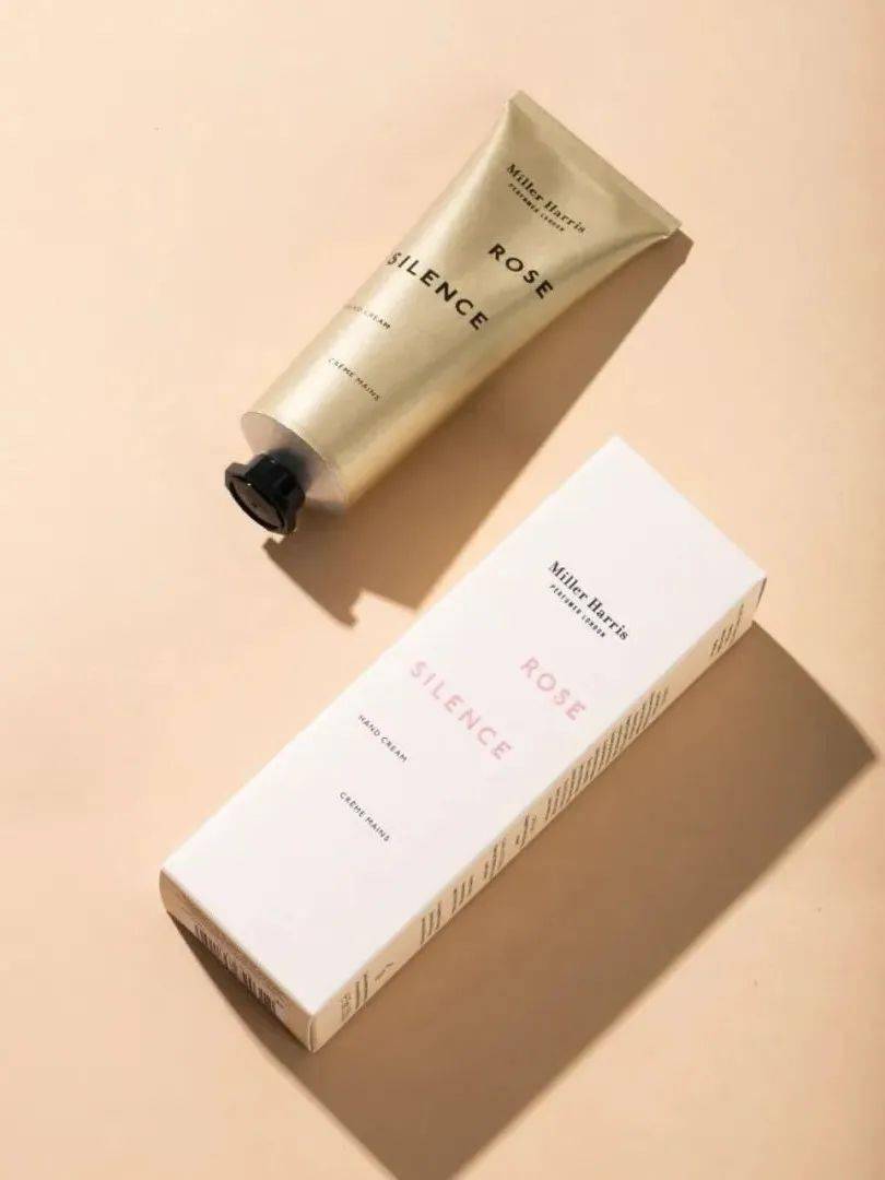 感觉留香一整天的护手霜，还要什么香水！