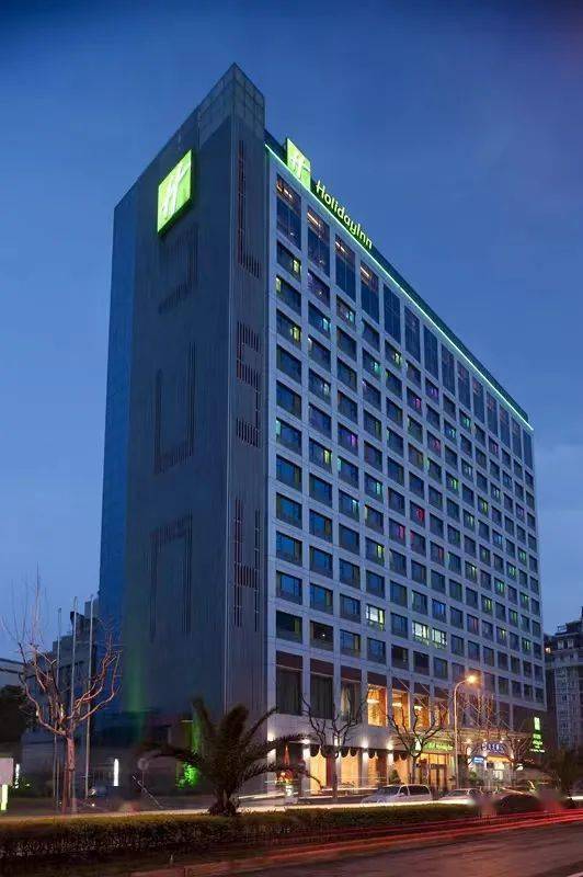 上海假日酒店南京路附近酒店 f5bdb4a7473c4bd6ad82c4cfe630fd80.jpeg