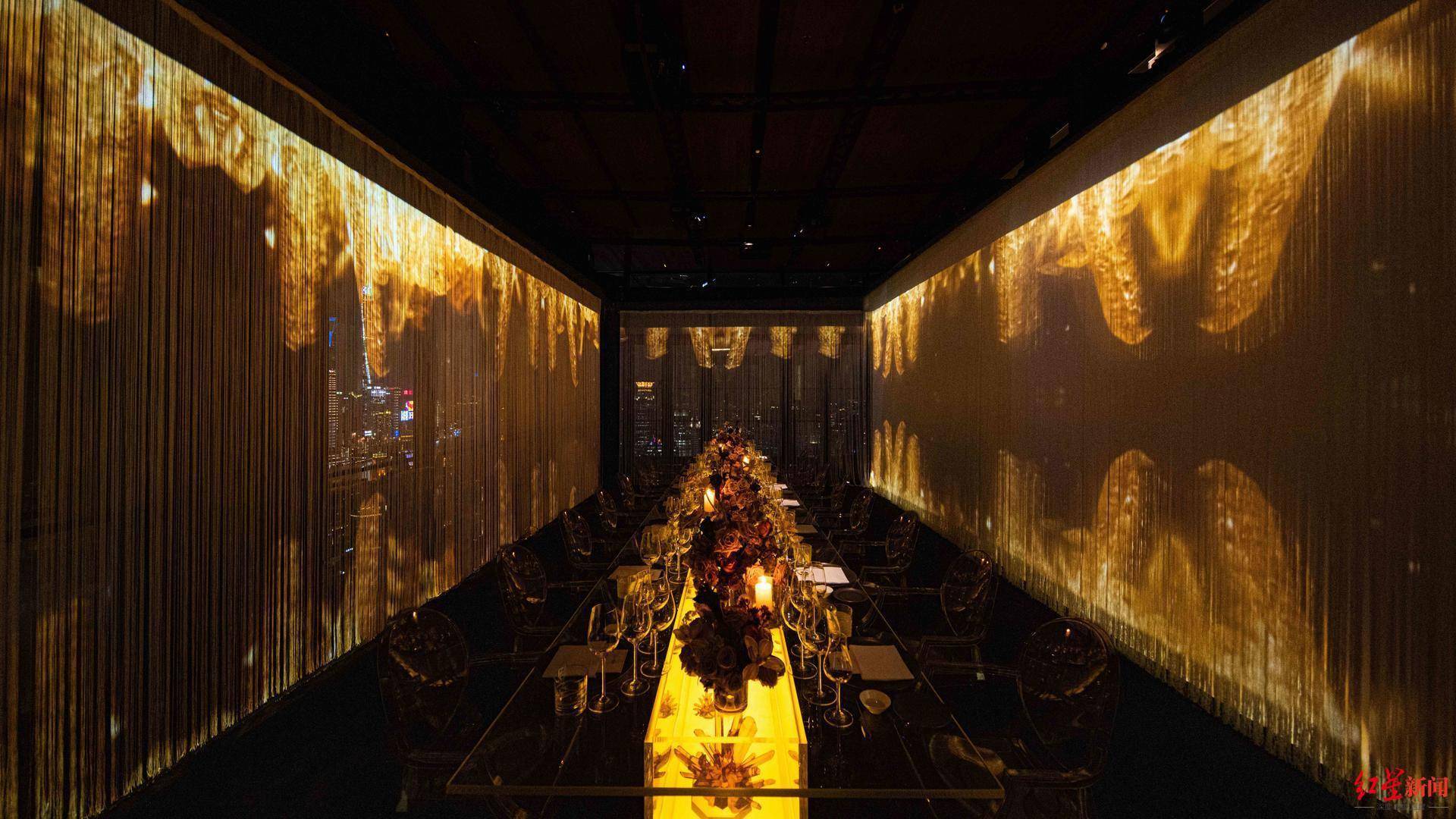 波司登登峰2.0系列发布 海蓝之谜2021鎏金之夜成功举办