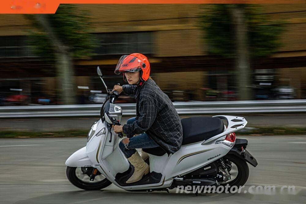 大阳viball(v跑)125解析|或是配置最高的125级踏板