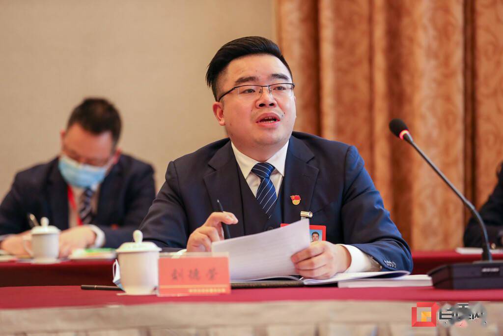 市党代表刘德荣:深化城市医联体和紧密型县域医共体建设,推进全民健康