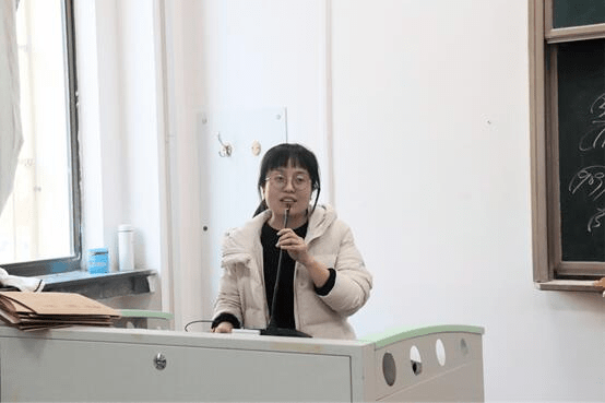 张尚斐老师介绍了学院2017级学生的考研就业情况,鼓励每位2019级的