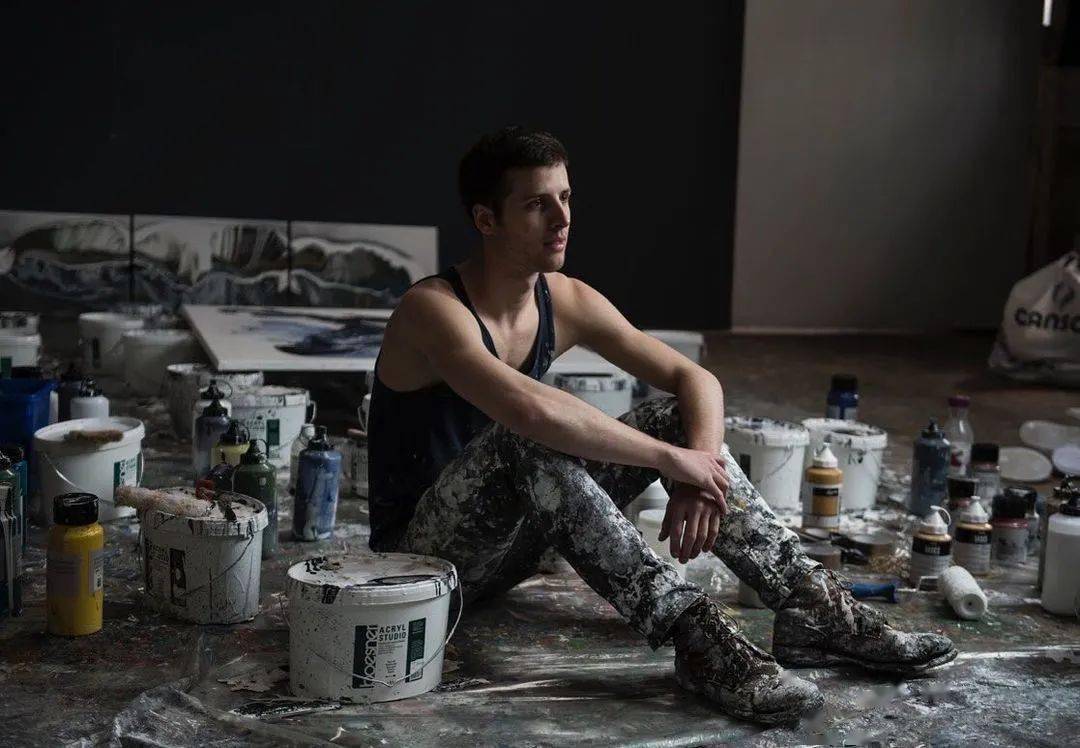 Silv|我喜欢他艺术作品中对神秘、哲学、诗意的反思…