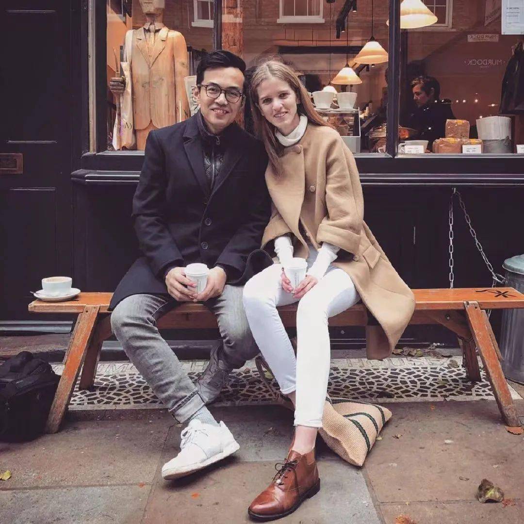 羽绒服 超好学的宝藏穿搭博主 求她快快更新...