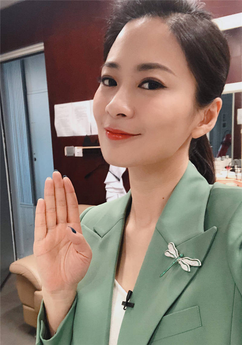 你最喜欢哪位主持人?_女孩_性格开朗_蓓蓓