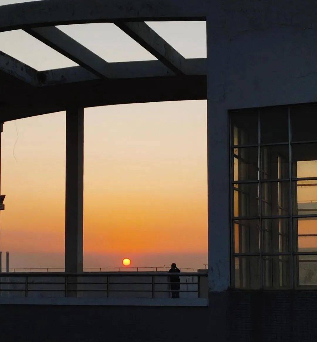 文艺感十足的朋友圈背景图04